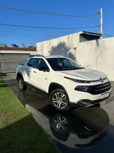Fiat Toro Volcano 2.0 16V 4X4 TB Diesel Aut. 2017