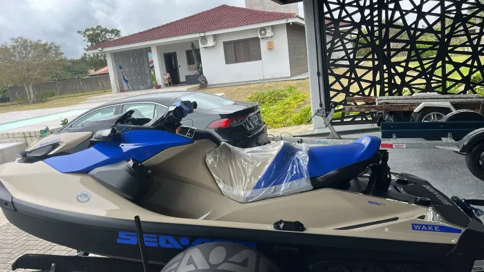 Jetski jet ski jetsky jet sky seadoo sea doo Wake 170 2026