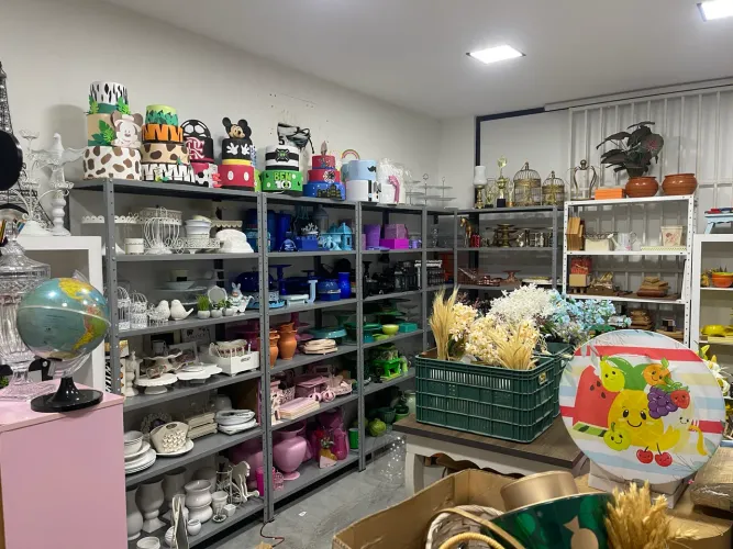 Vende-se loja completa de DECORAÇÃO