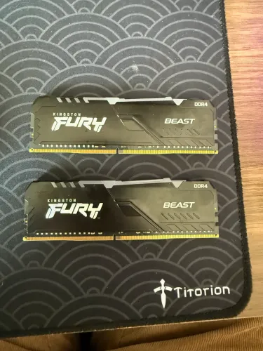 Memória RAM DDR4 32gb 2x16 3200mhz Kingston Fury RGB