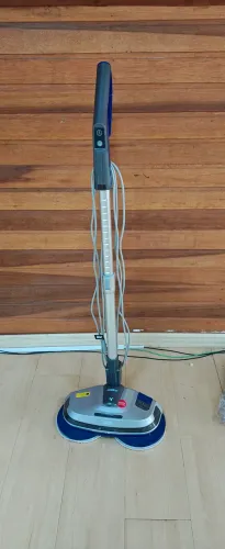 Limpadora e Polidora de piso WAP