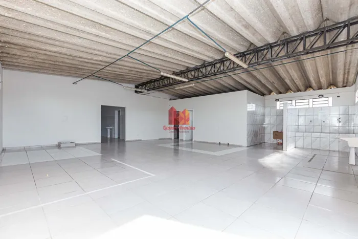 Imóvel de uso misto à venda na Cidade Industrial de Curitiba!
