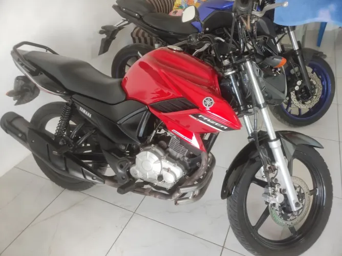 Moto disponível pra vender só venda