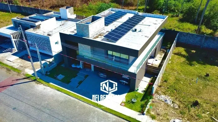 Casa com 5 quartos (4 suítes + escritório)  Marechal Deodoro  Energia solar