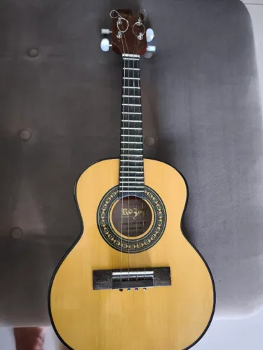 Cavaquinho Rozini R$ 650,00