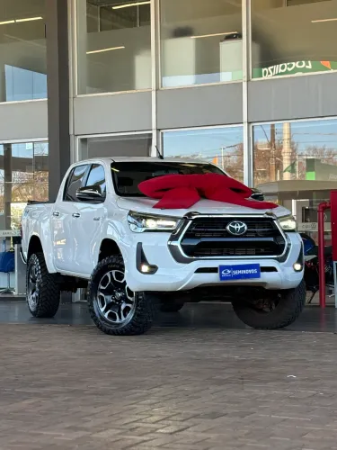 Toyota Hilux CD SRV 4X4 2.8 TDI Diesel Aut. 2024