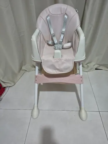 Cadeirinha de alimentação