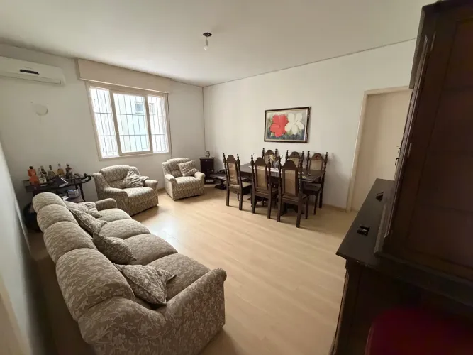 Apartamento à venda no Edifício Auria, centro de Pelotas - 86m², 2 quartos, cozinha com ar
