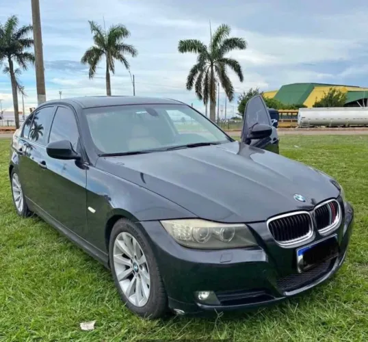BMW 320I A 2011