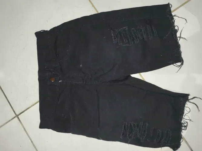 BERMUDA PRETA jeans rasgada masculina (flexy jeans)