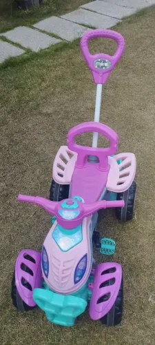 Carrinho de passeio infantil