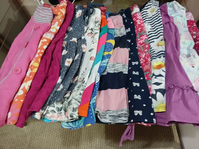 Lotinho de vestido infantil
