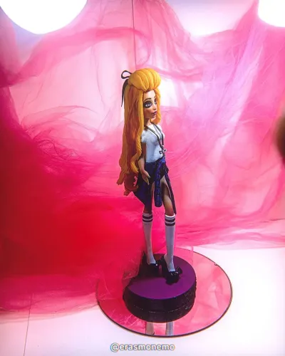 avril lavigne girlfriend boneca estilo monster high