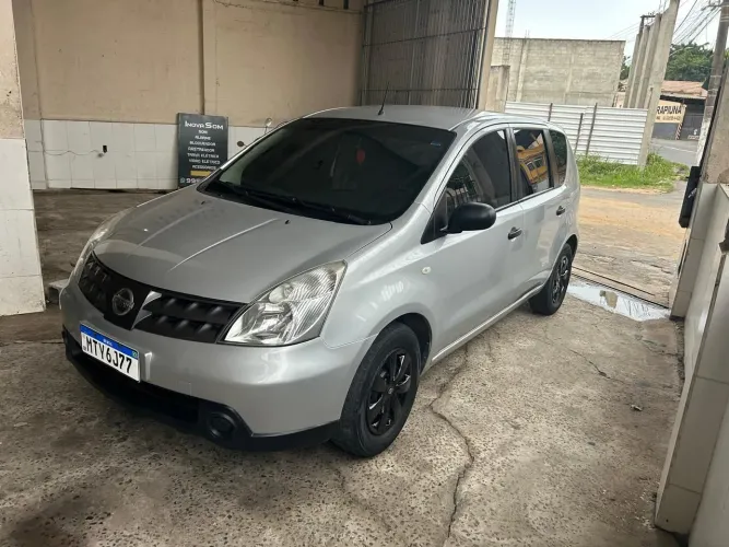 Nissan Livina 1.6 16V Flex Fuel 5P 2011
