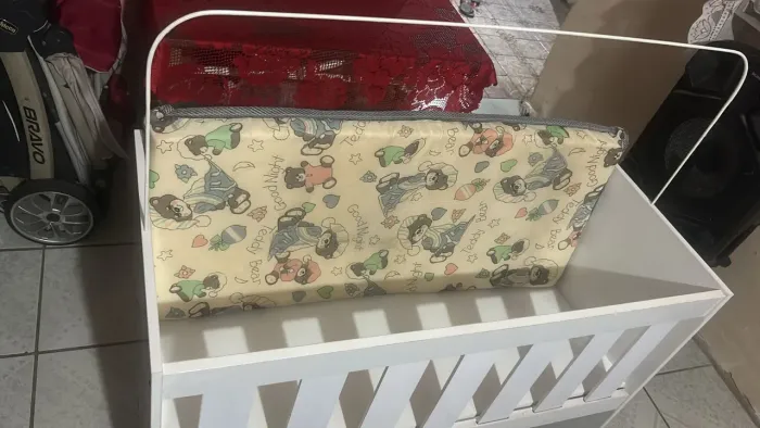 Vendo um carrinho em ótimo estado , e vendo um berço , tudo em perfeitas condições