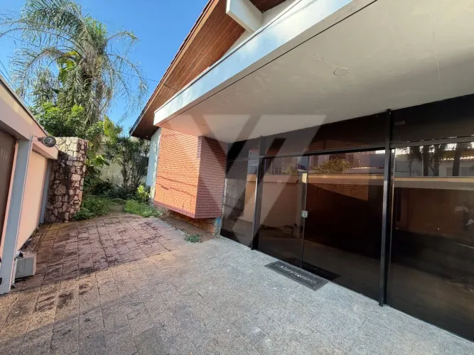 Casa com 3 quartos para alugar, 452 m² por R$ 12.383/mês - Jardim Santa Rosália - Sorocaba
