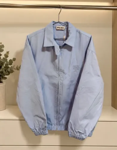 jaqueta miu miu azul claro tam 38 - m