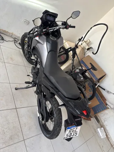 Moto Sahara 300 zero