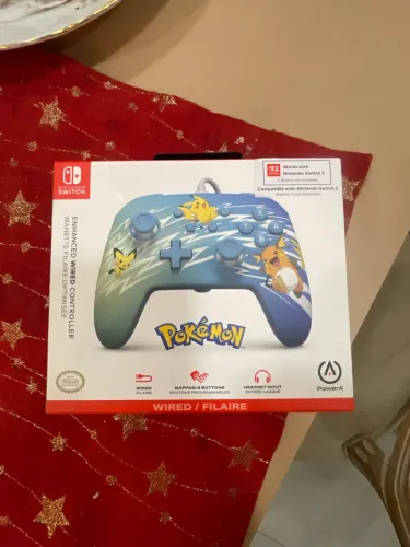 Controle Nintendo switch edição Pikachu Raichu