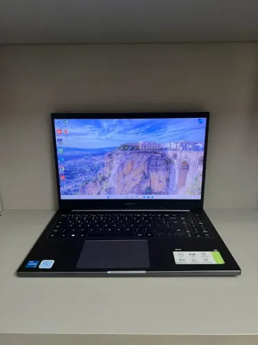 Notebook Samsung - Core I3 11Th - 8Gb Ram DDR4 - 256Gb de SSD NVME