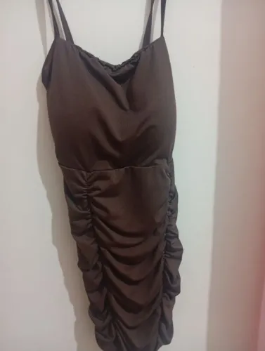 vestido curto nunca usado