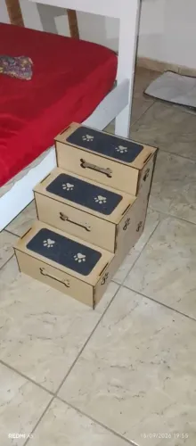 Escada pra pet subir na cama, sofá.