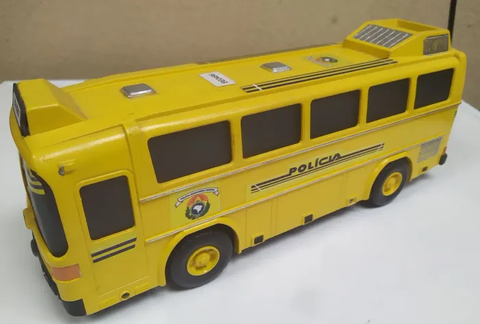 Ônibus customizado prf
