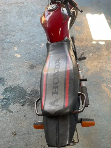Moto titan 