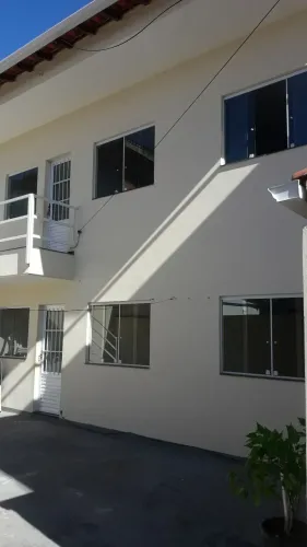 Alugo Casa 2 quartos em Eldorado