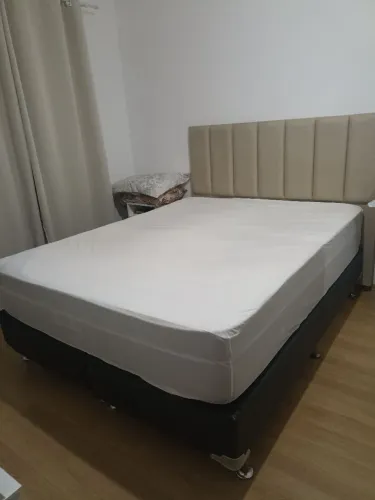 Cama Queen