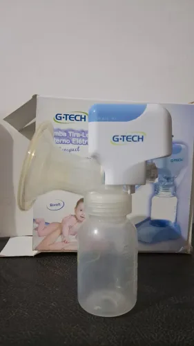 Bomba elétrica de tirar leite materno G-tech.