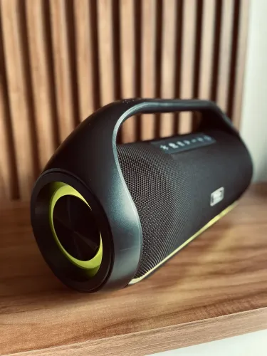 Caixa de som Philco Extreme estado de nova