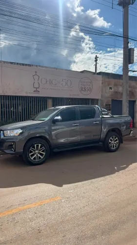 Toyota Hilux CD SRV 4X4 2.8 TDI Diesel Aut. 2020