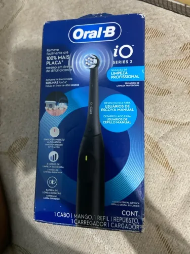 Escova Elétrica Oral B Io Series 2