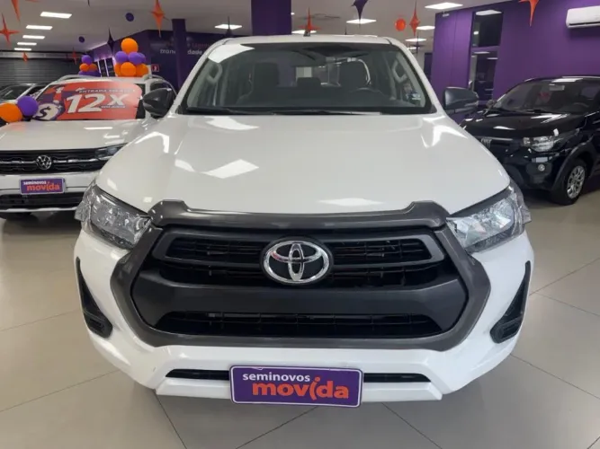 Toyota Hilux CD SRX Plus 4X4 2.8 TDI Die. Aut. 2024