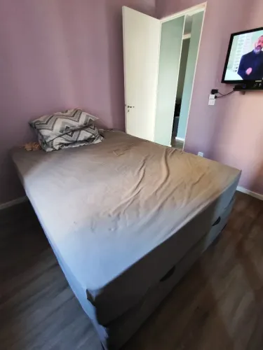 Cama box casal com colchão e baú + cabeceira de brinde