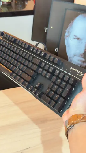 Teclado Gamer HyperX Mars RGB Mecânico - Loja física! Com 3 meses de garantia! Até 18x