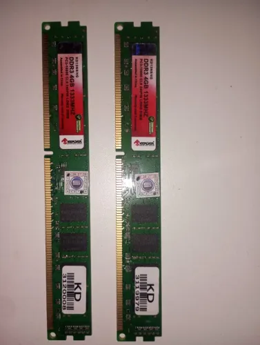 Kit 2x4 memorias RAM DDR3 1333mhz