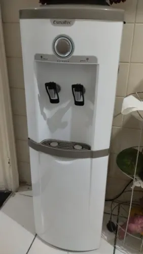 Gelagua de pé