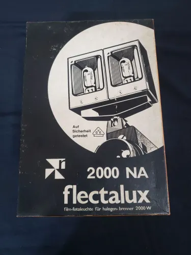 Iluminador Flectalux antigo 