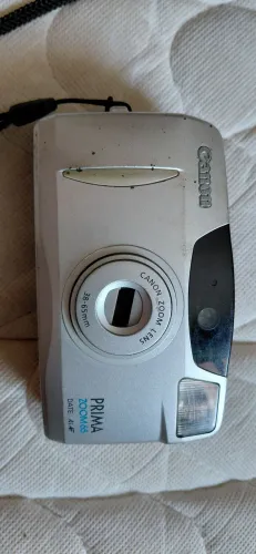 Camera canon prima zoom 65