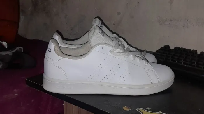 Tênis da adidas tamanho 43(usado 1 vez)