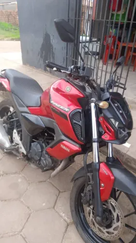 Vendo moto fazer fz15
