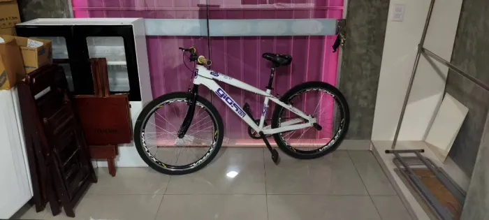 Bike gios 4trix 2024 branca/roxa aro 26