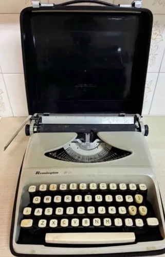 Máquina de escrever vintage