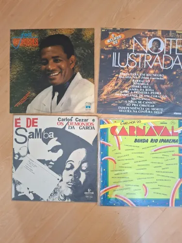 Lote com 4 Discos de Vinil / LP Samba e Carnaval (Jair Rodrigues, Demônios da Garoa)