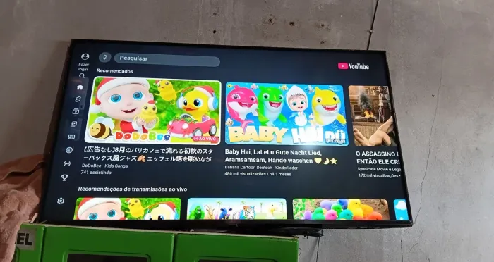 Vendo essa TV ela é smart 50 polegadas na marca LG