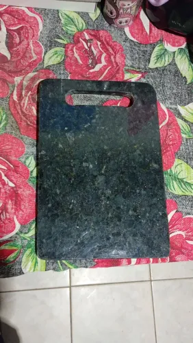 Tábua de granito verde Ubatuba 35x25