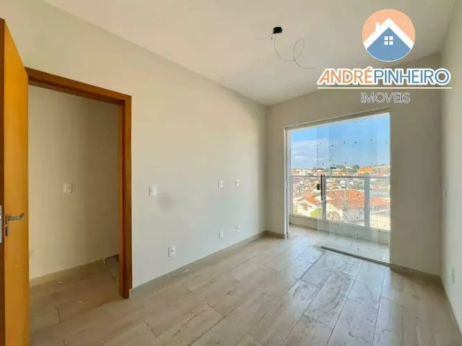 Casa residencial à venda no Bairro Céu Azul, Belo Horizonte