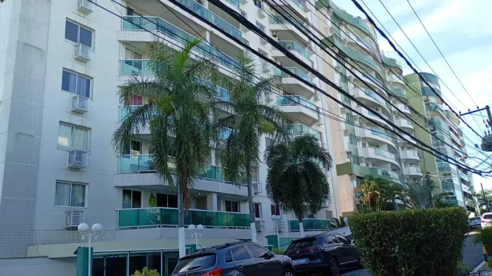 Apartamento para aluguel possui 67 metros quadrados com 2 quartos